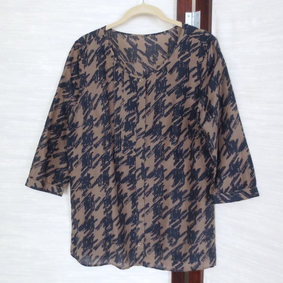 Gap Navy Blue Beige Tan Silk Cotton Blend Print Pattern Spring Summer Blouse - Picture 4 of 7